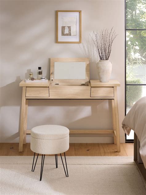 Dressing Table Light Oak