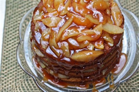 OldFashioned Apple Stack Cake Yellow Bullet Forums Apple stack cake, How to stack cakes