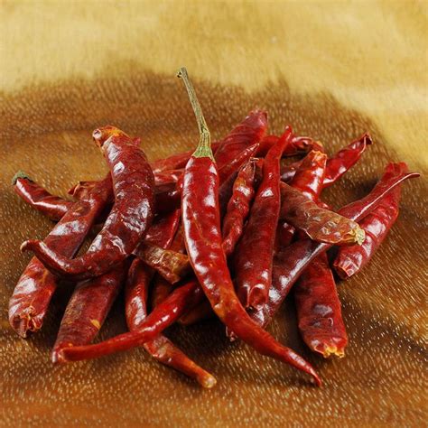 dried arbol chili peppers