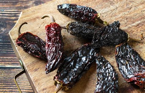 dried chipotle pepper substitute