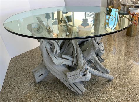 Driftwood Round Dining Table Set
