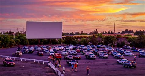 drive in movies in sacramento california