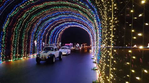 Experience Magical Moments with Drive-Thru Christmas Lights: A Festive and Safe Way to Celebrate the Holidays!