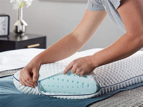 Dry Clean Memory Foam Pillow