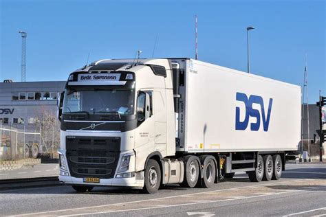 dsv road transport tracking