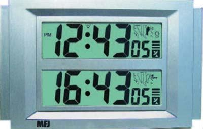Dual Time Zone Clock