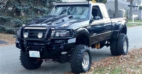 This Dually Ford Ranger Camper Is the Only Home I Could Ever Need