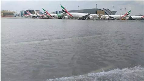 dubai airport status today