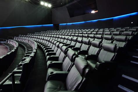 dubai marina mall cinema