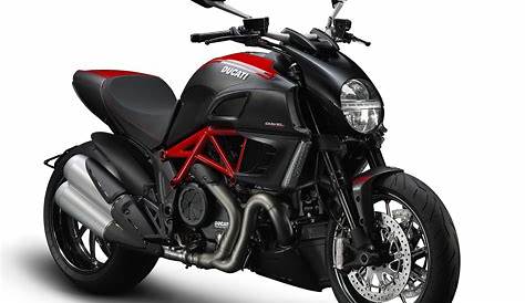 【Ducati Diavel Carbon】Price, Specs, Mileage, Review, Top Speed