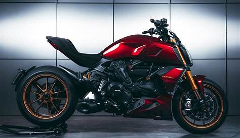 Ducati Diavel Custom Paint & Job Pictures / X