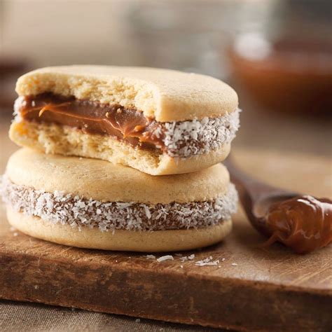 dulce de leche alfajores