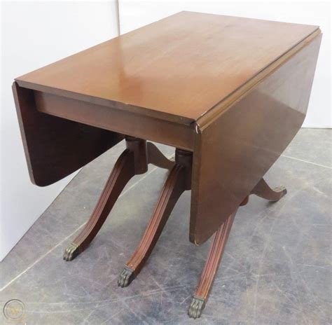Duncan Phyfe Drop Leaf Table With Drawer