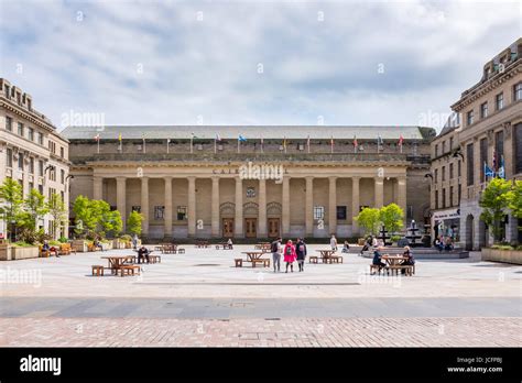 dundee caird hall
