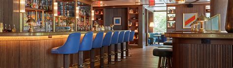 Discover the Best Nightlife in Dupont Circle: Top Bars You Don't Want to Miss