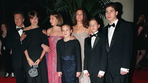 dustin hoffman wife and children