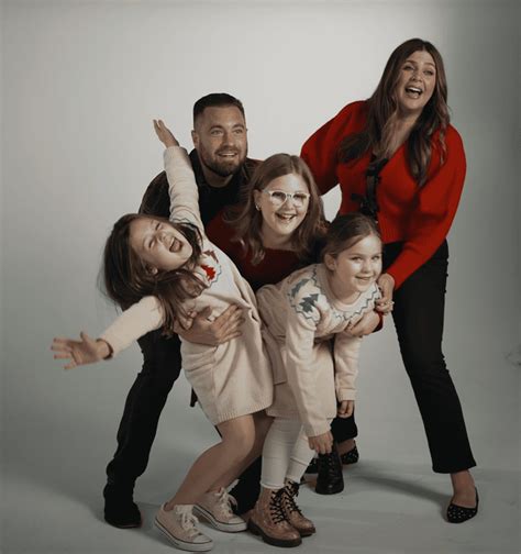 Chilling Realness: What Hidden Narratives Lurk in Homemade Incest Content?