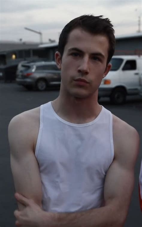 dylan minnette desnudo