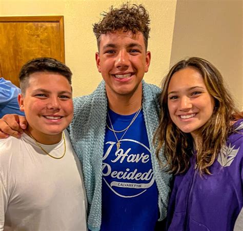 dylan raiola girlfriend