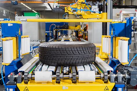 Dynamic Wheel Balancing Machine