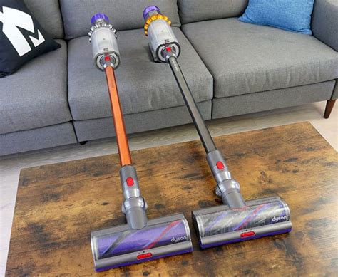 dyson v10 vs v15 reddit