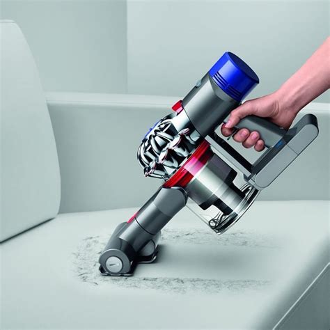dyson v8 absolute extra video
