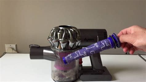 dyson vacuum cordless filter cleaning