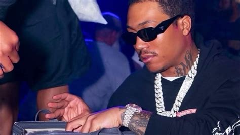 E Hart Chasing Paper