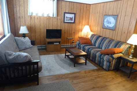 Eagle Bluff Condominiums