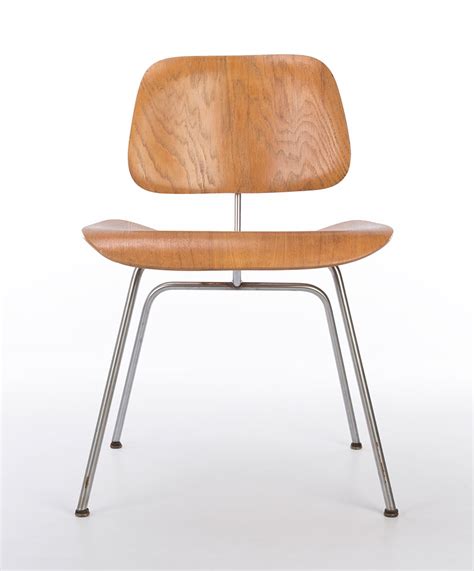 eames dcm chair