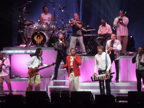 earth wind and fire concert san diego photos
