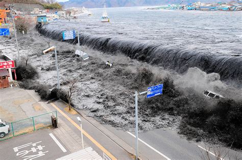 earthquake and tsunami in japan