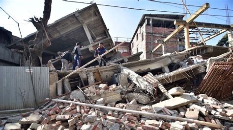 earthquake today in gurgaon damage