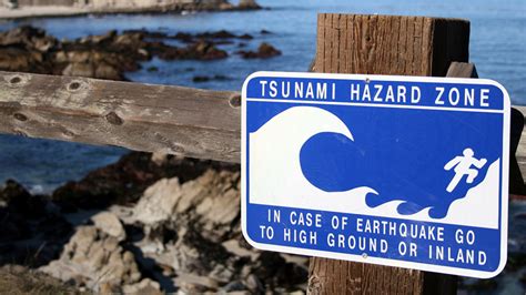 earthquake tsunami warning