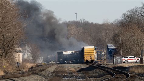 east palestine ohio train derailment details