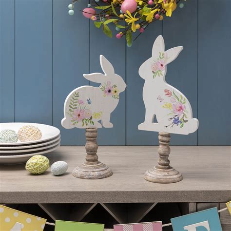 easter bunny table decor