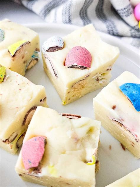 easter desserts with robin eggs