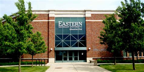 eastern michigan admissions office