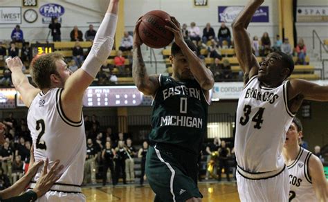 eastern michigan men basketball