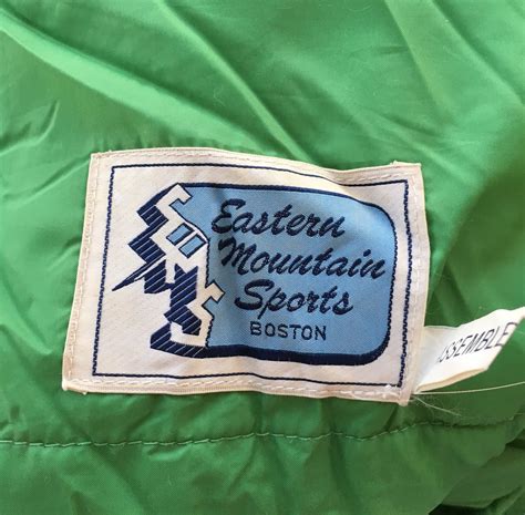 eastern mountain sports clothing