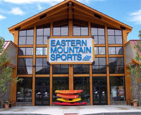 eastern mountain sports newton massachusetts