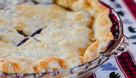 Easy Huckleberry Pie Recipe