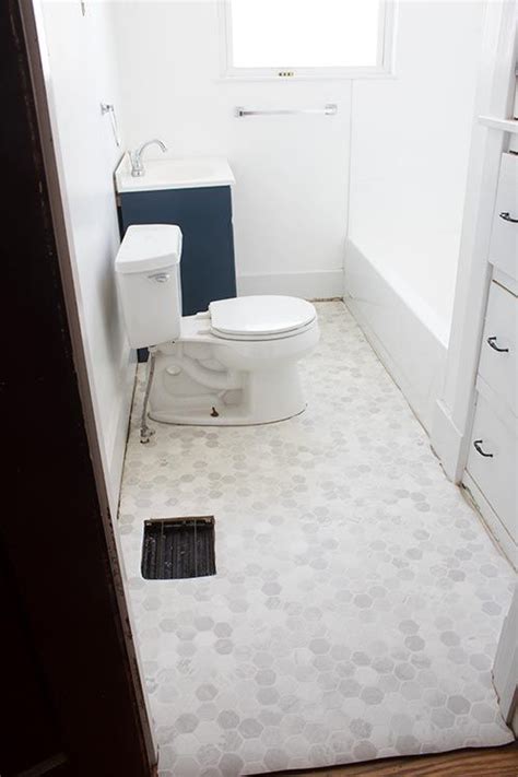 easy bathroom floor update