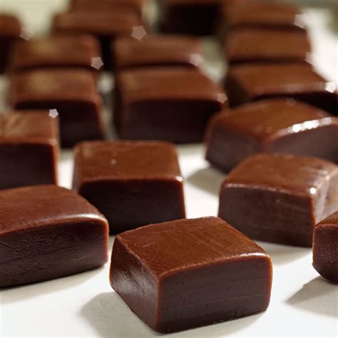 easy chocolate caramel candy