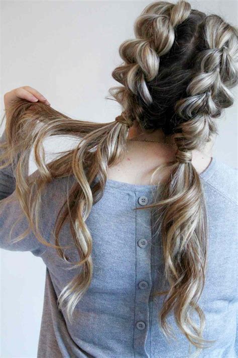 Fresh Easy Cute Hairstyles For Wavy Hair For New Style
