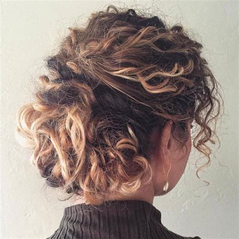  79 Popular Easy Everyday Updos For Curly Hair With Simple Style
