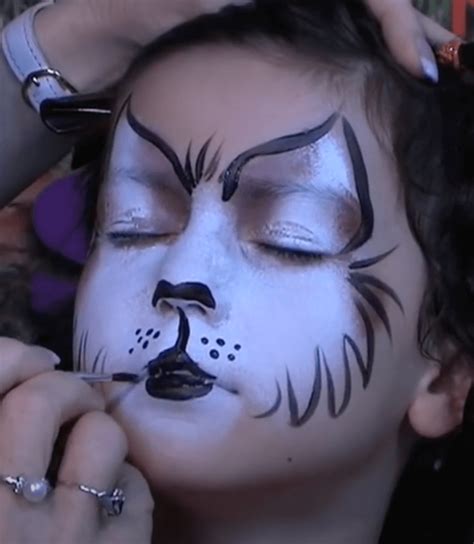 Easy Face Paint Cat Design