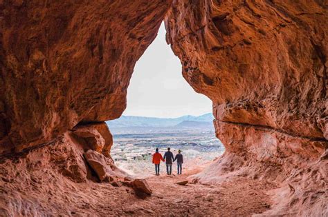 easy hikes in st george