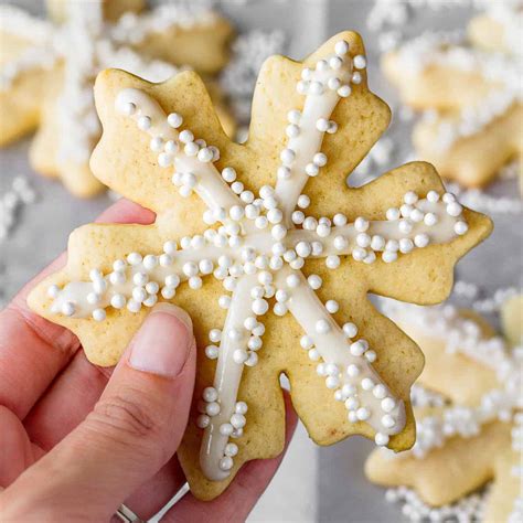 Easy Icing Biscuits
