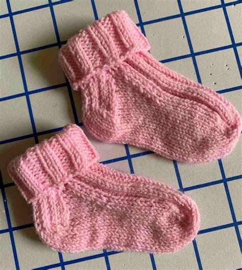 Easy Pattern For Knitting Baby Socks